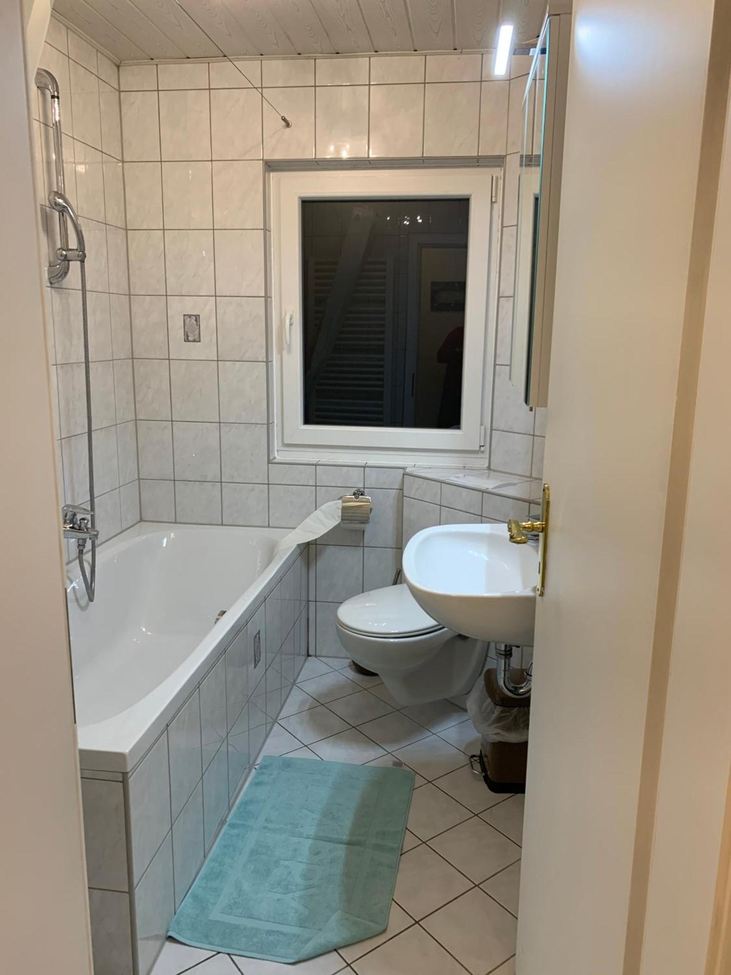 Moderne 2 Zimmer Wohnung Mit Vollausstattung Ketsch Exteriör bild