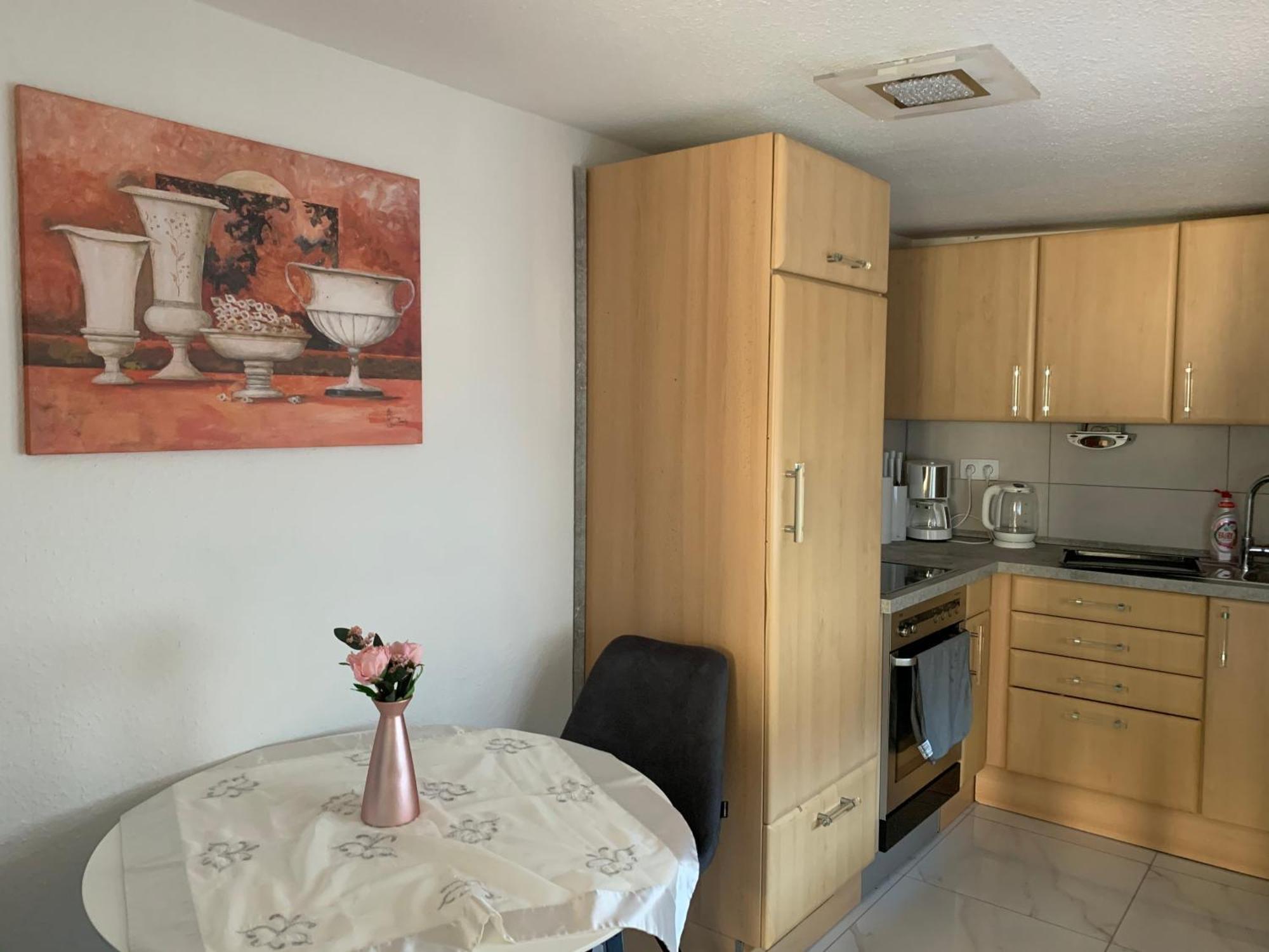 Moderne 2 Zimmer Wohnung Mit Vollausstattung Ketsch Exteriör bild